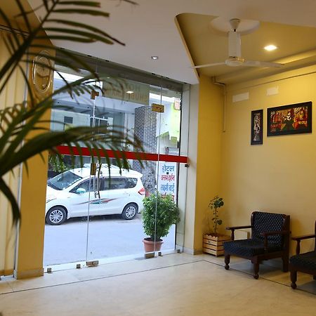 Hotel Shubh Laxmi Удайпур Екстериор снимка