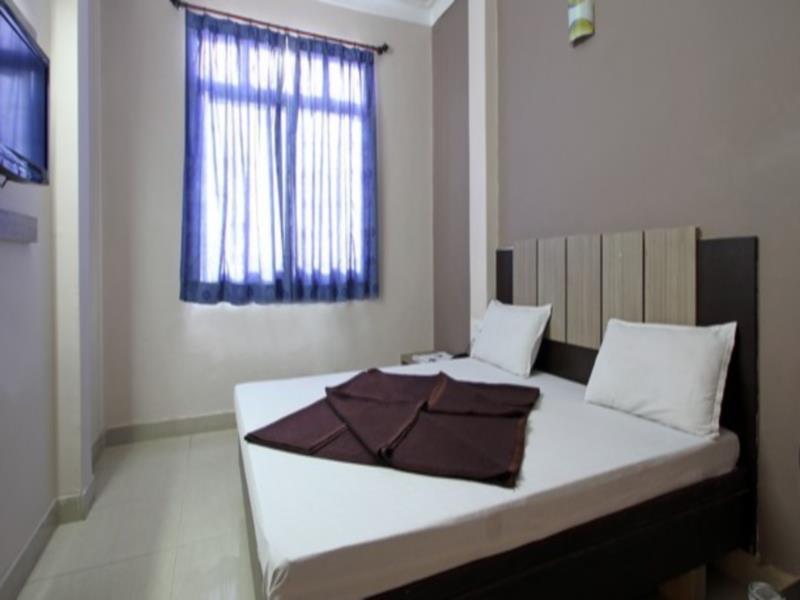 Hotel Shubh Laxmi Удайпур Екстериор снимка